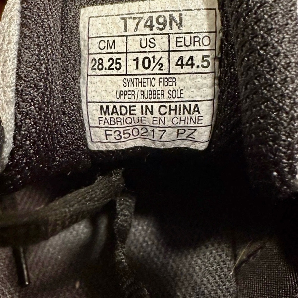 ASICS Men’s Size 10.5 Dynamic Duomax T749N Running Shoes Silver & Black GREAT - Picture 12 of 16